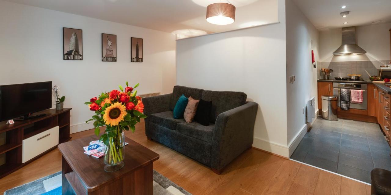 Base Serviced Apartments - Cumberland Apartments Liverpool Extérieur photo