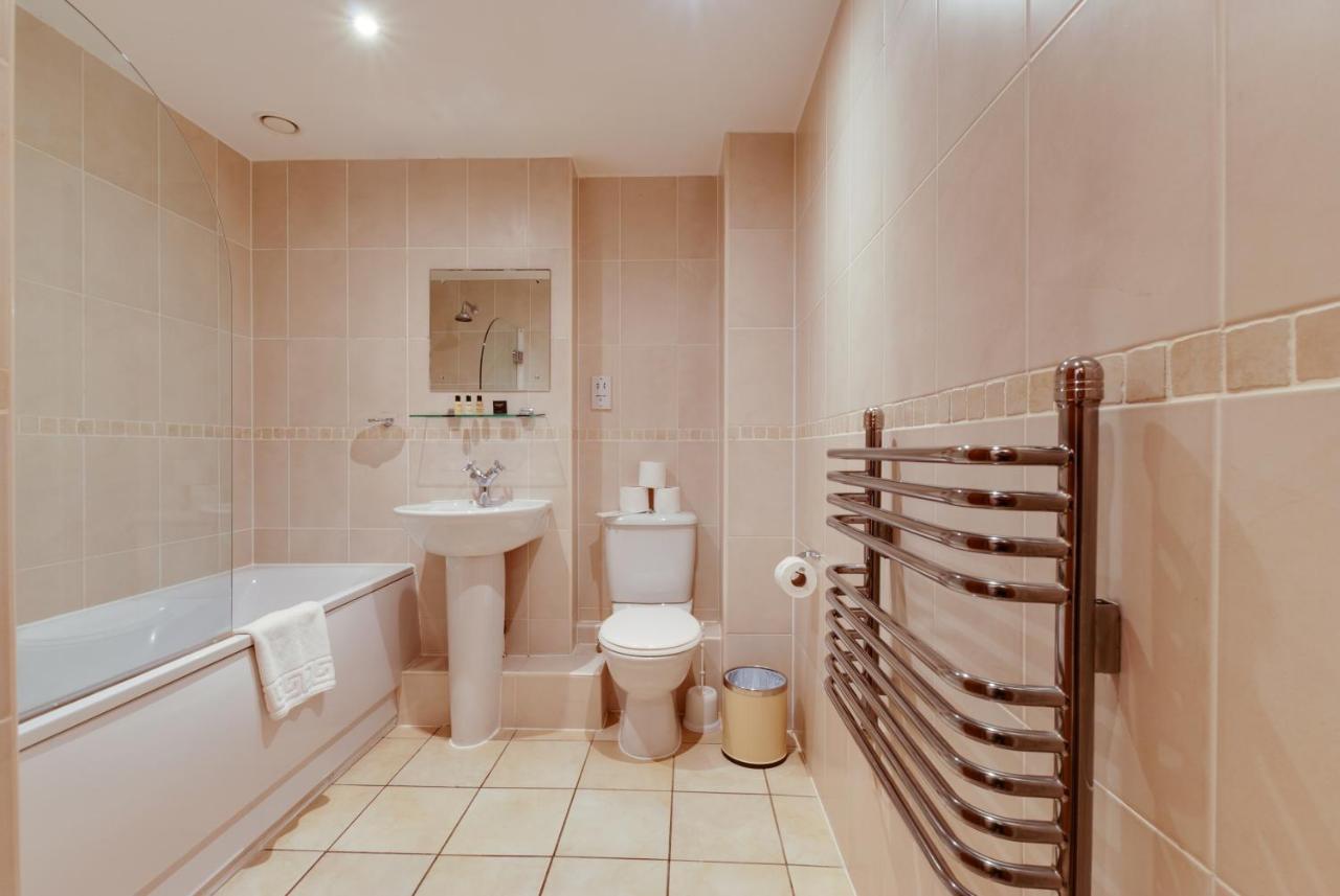 Base Serviced Apartments - Cumberland Apartments Liverpool Extérieur photo